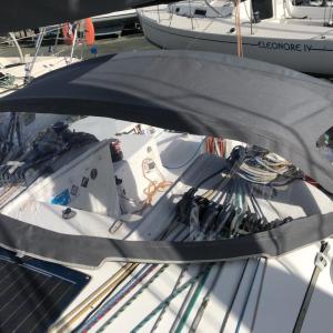 Réalisation d'un taud de cockpit